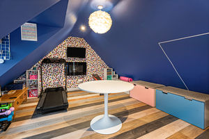 Home Office- click for photo gallery